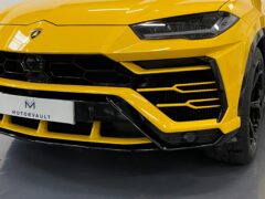 Thumbnail image: Lamborghini Urus