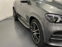 Thumbnail image: Mercedes GLE 450 MHEV AMG Premium Plus