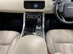 Thumbnail image: Range Rover Sport 3.0 TDV6 HSE