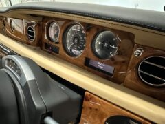 Thumbnail image: Rolls Royce Phantom 6.7 V12