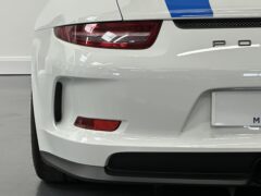 Thumbnail image: Porsche 911R