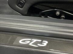 Thumbnail image: Porsche 991.2 GT3 Manual