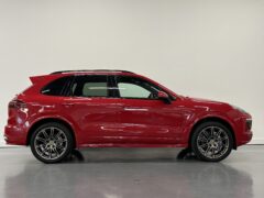 Thumbnail image: Porsche Cayenne 4.2 V8 SD