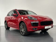 Thumbnail image: Porsche Cayenne 4.2 V8 SD