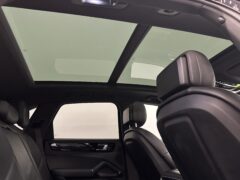 Thumbnail image: Porsche Cayenne 2.9 V6 S
