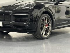Thumbnail image: Porsche Cayenne Coupe GTS 4.0 V8