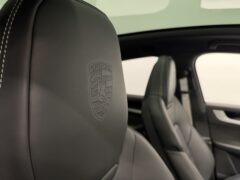 Thumbnail image: Porsche Cayenne Coupe E Hybrid  25.9 kWh