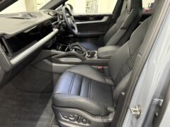 Thumbnail image: Porsche Cayenne Coupe E Hybrid  25.9 kWh