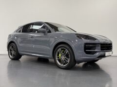 Thumbnail image: Porsche Cayenne Coupe E Hybrid  25.9 kWh
