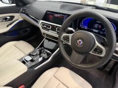 Thumbnail image: Alpina B3 Touring
