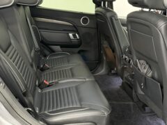 Thumbnail image: Land Rover Discovery 3.0 DV6 HSE Luxury