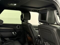 Thumbnail image: Land Rover Discovery 3.0 DV6 HSE Luxury