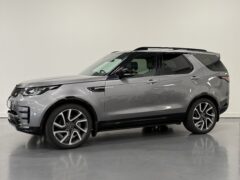 Thumbnail image: Land Rover Discovery 3.0 DV6 HSE Luxury