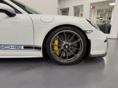 Thumbnail image: Porsche 911R