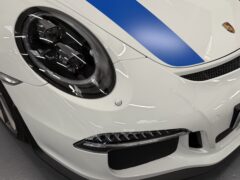 Thumbnail image: Porsche 911R