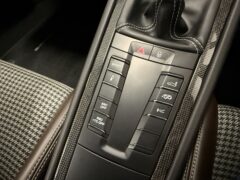 Thumbnail image: Porsche 911R