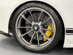 Thumbnail image: Porsche 911R