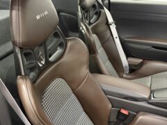 Thumbnail image: Porsche 911R