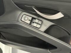 Thumbnail image: Porsche 911R