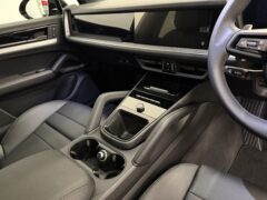 Thumbnail image: Porsche Cayenne S 4.0 V8