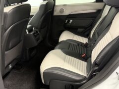 Thumbnail image: Land Rover Discovery 3.0 P360 HHEV Dynamic SE