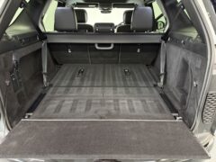 Thumbnail image: Land Rover Discovery 3.0 P360 HHEV Dynamic SE