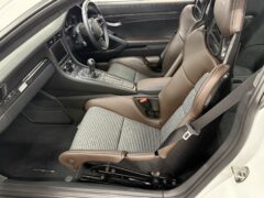 Thumbnail image: Porsche 911R