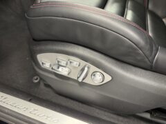 Thumbnail image: Porsche Macan Turbo