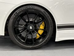 Thumbnail image: Porsche 911 R