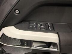 Thumbnail image: Land Rover Defender 90 D250 X-Dynamic SE