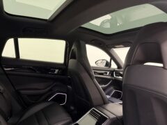 Thumbnail image: Panamera 4 2.9 V6 E Hybrid