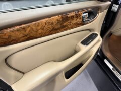 Thumbnail image: Jaguar Soverign 4.2 V8