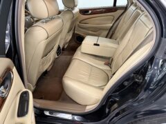 Thumbnail image: Jaguar Soverign 4.2 V8