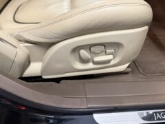 Thumbnail image: Jaguar Soverign 4.2 V8