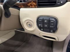 Thumbnail image: Jaguar Soverign 4.2 V8