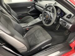 Thumbnail image: Porsche Cayman GT4 PDK
