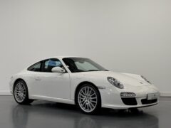 Thumbnail image: Porsche 911 997.2 Carrera Manual