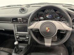 Thumbnail image: Porsche 911 997.2 Carrera Manual